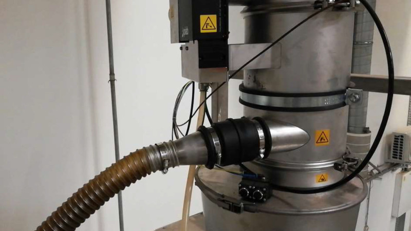 vacuum-conveying-for-coffee-production