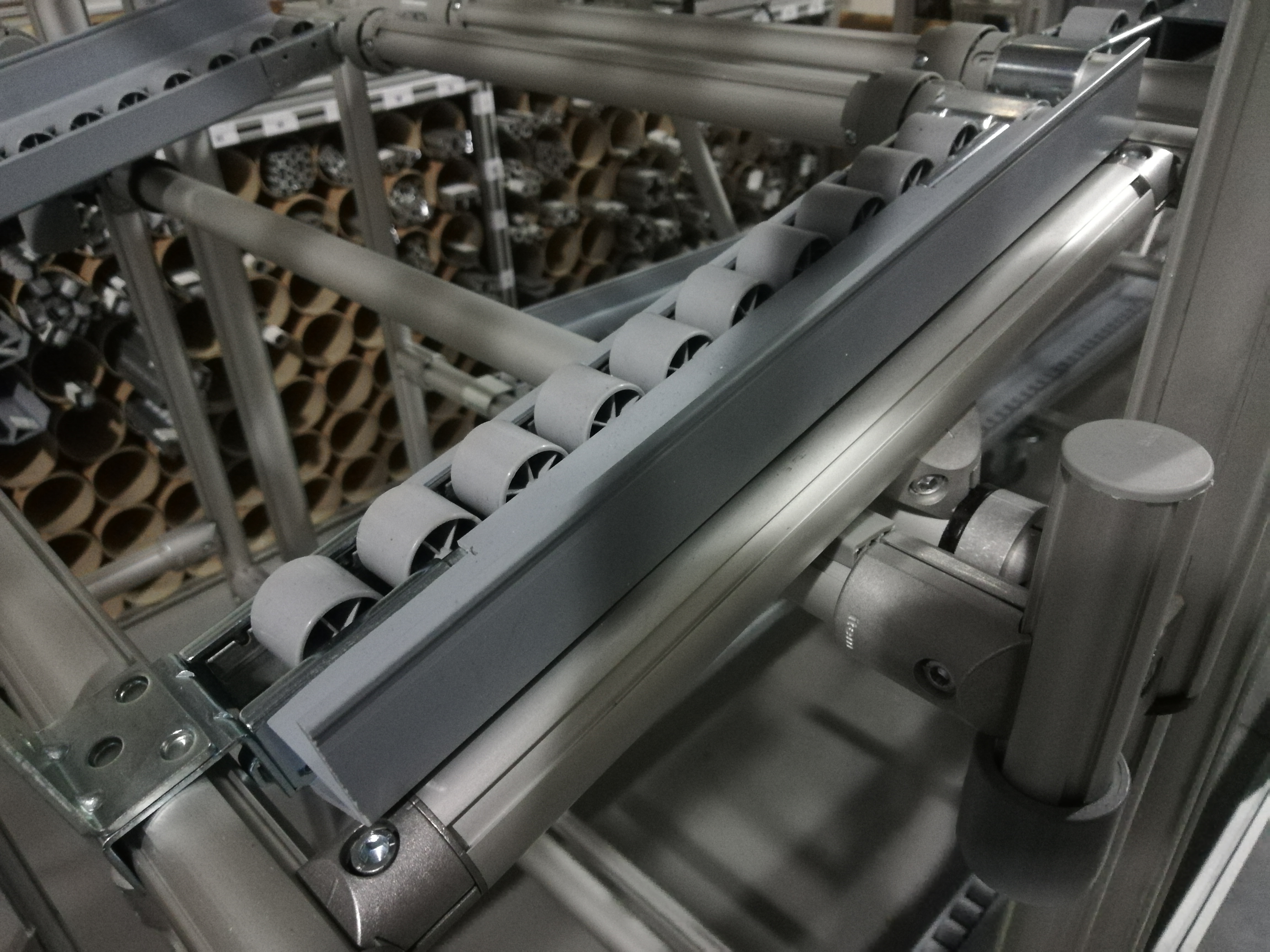 karakuri-material-flow-system-3