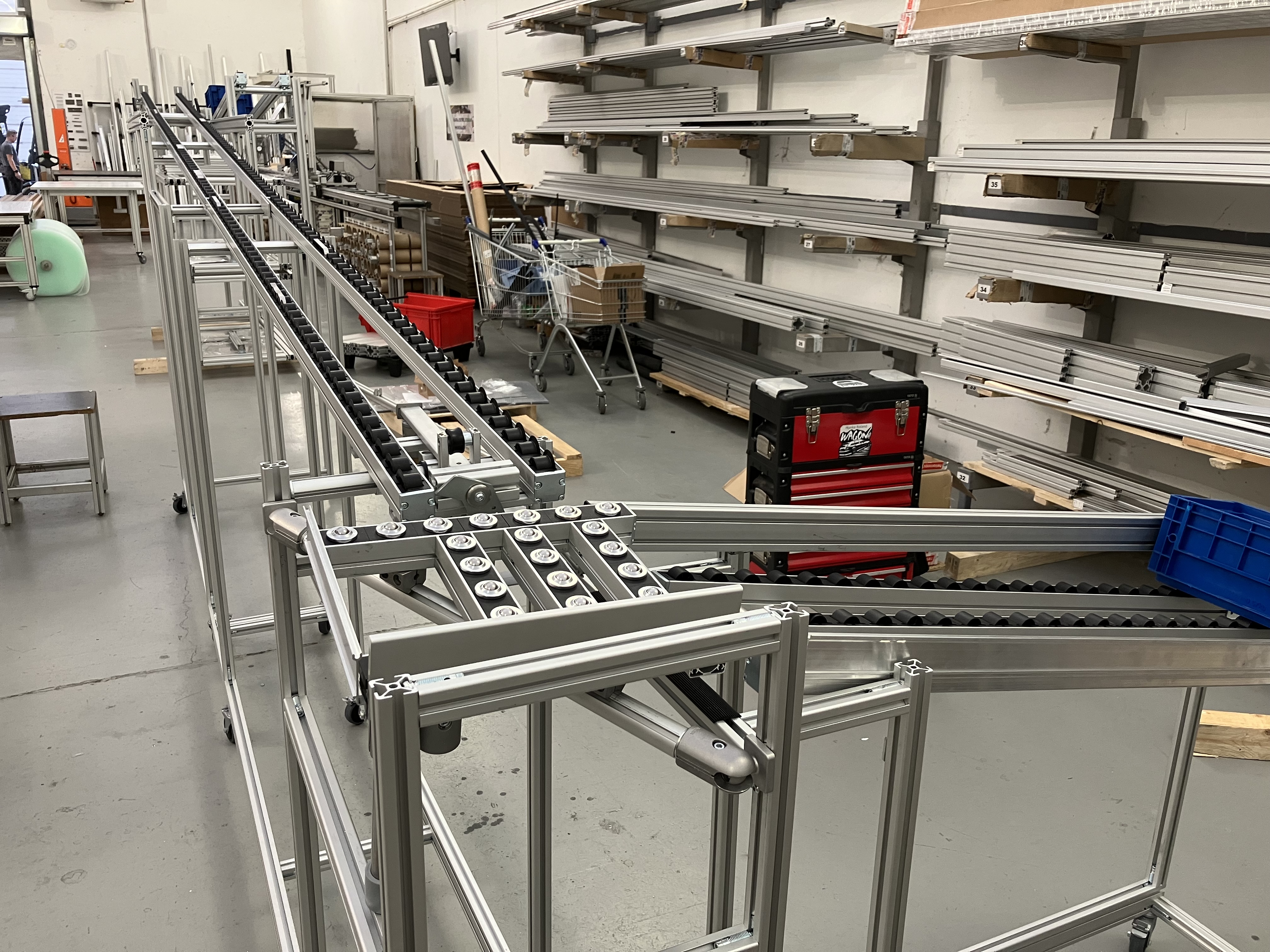 maintenance-friendly-material-transport-line-4