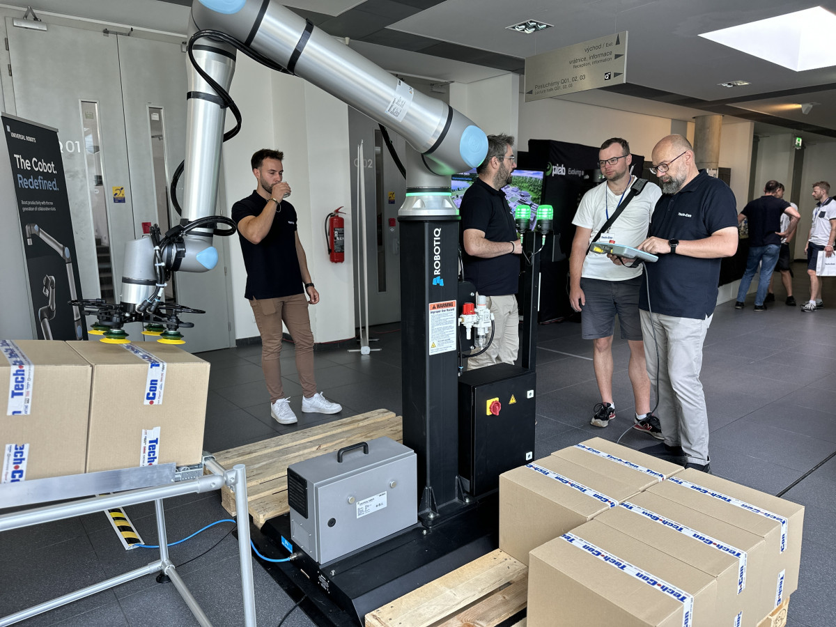 Palletizing Robotiq PE20